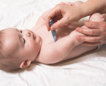 Как правильно измерить температуру у новорожденного?