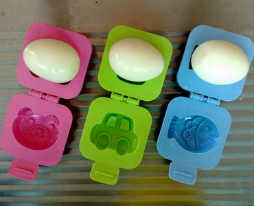 Формочки для яиц. Как сварить яйцо без скорлупы?